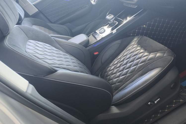 Used Hongqi HS5 2019 2.0T Smart Connect Flagship Edition Right Front Seat