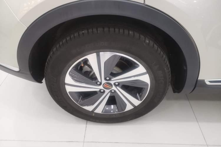 Used Hongqi HS5 2019 2.0T Smart Connect Flagship Edition Right Rear Wheel Hub