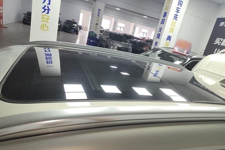 Used Hongqi HS5 2019 2.0T Smart Connect Flagship Edition Roof