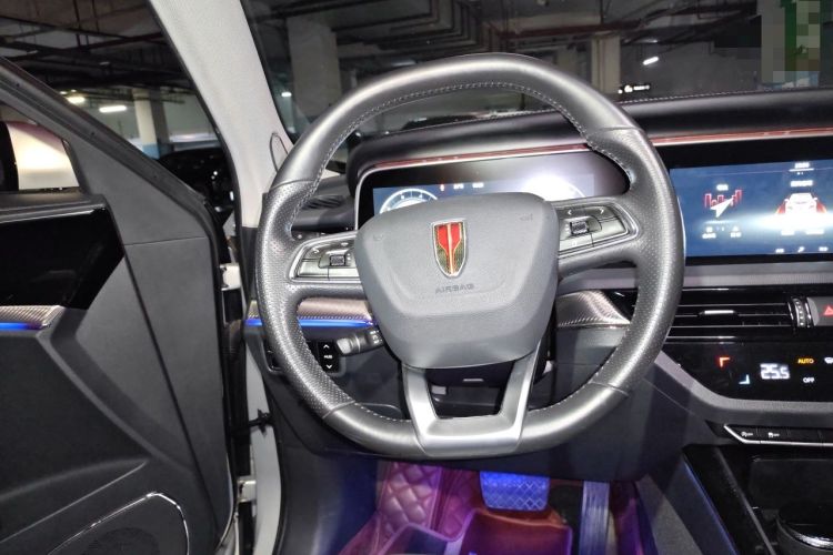 Used Hongqi HS5 2019 2.0T Smart Connect Flagship All-Wheel-Drive Version Steering Wheel