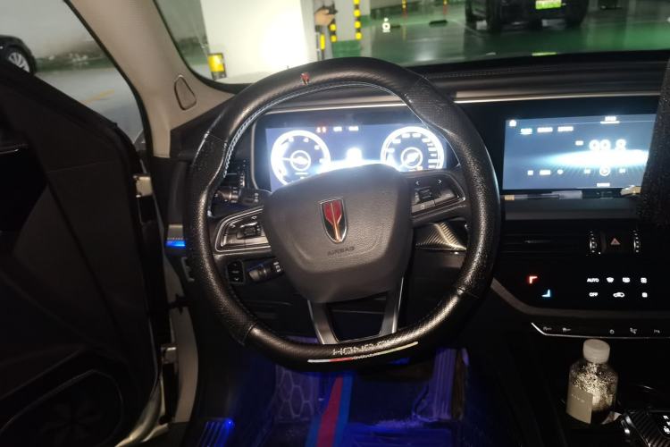 Used Hongqi HS5 2019 2.0T Smart Connect Flagship All-Wheel-Drive Version Steering Wheel