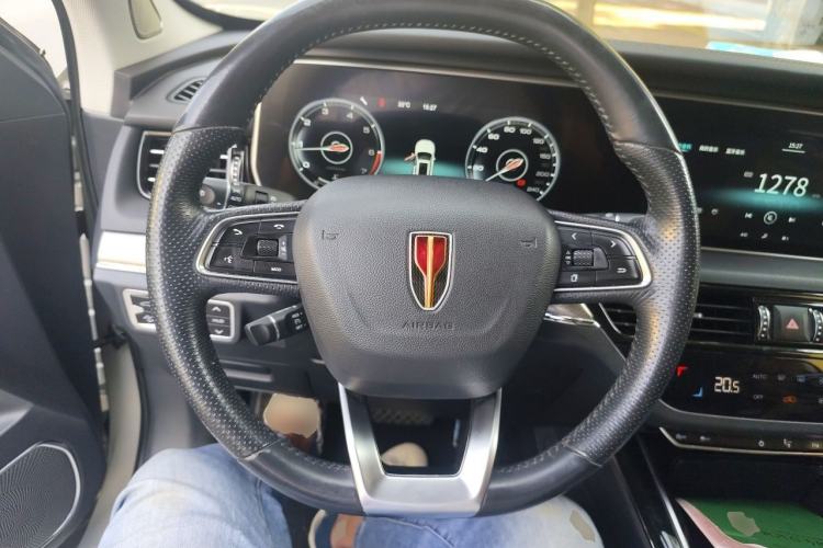 Used Hongqi HS5 2019 2.0T Smart Connect Flagship All-Wheel-Drive Version Steering Wheel