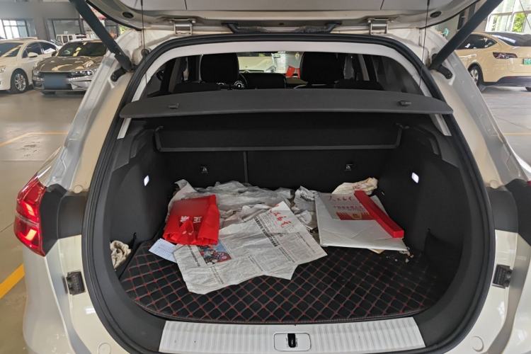 Used Hongqi HS5 2019 2.0T Smart Connect Flagship Edition Trunk