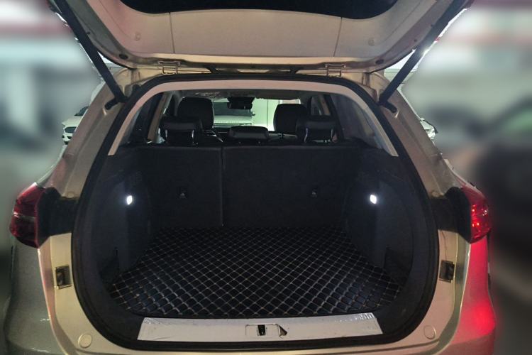 Used Hongqi HS5 2019 2.0T Smart Connect Flagship Edition Trunk
