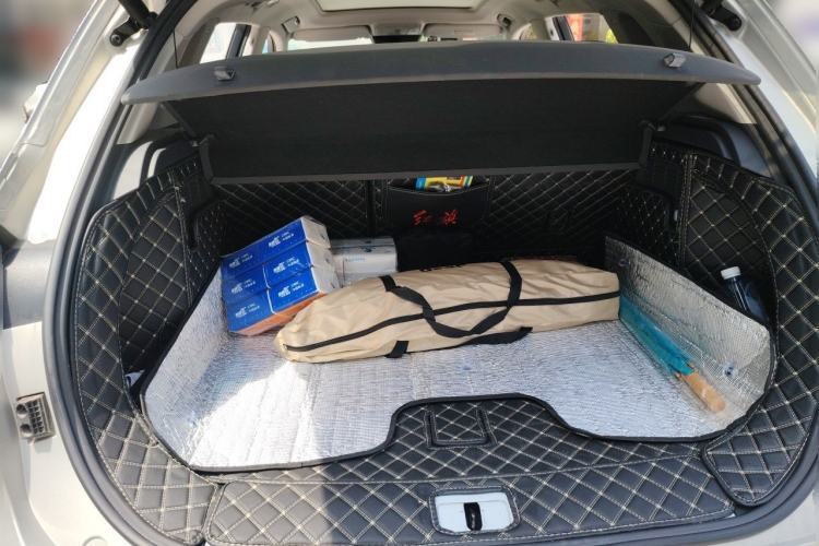 Used Hongqi HS5 2019 2.0T Smart Connect Flagship Edition Trunk