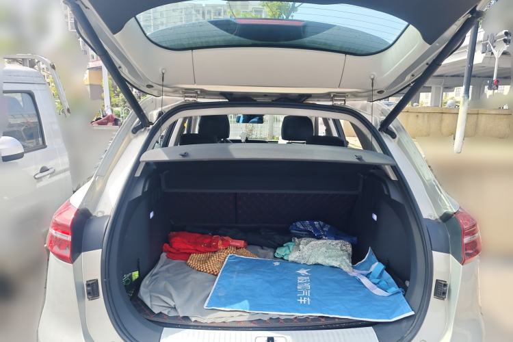 Used Hongqi HS5 2019 2.0T Smart Connect Flagship Edition Trunk