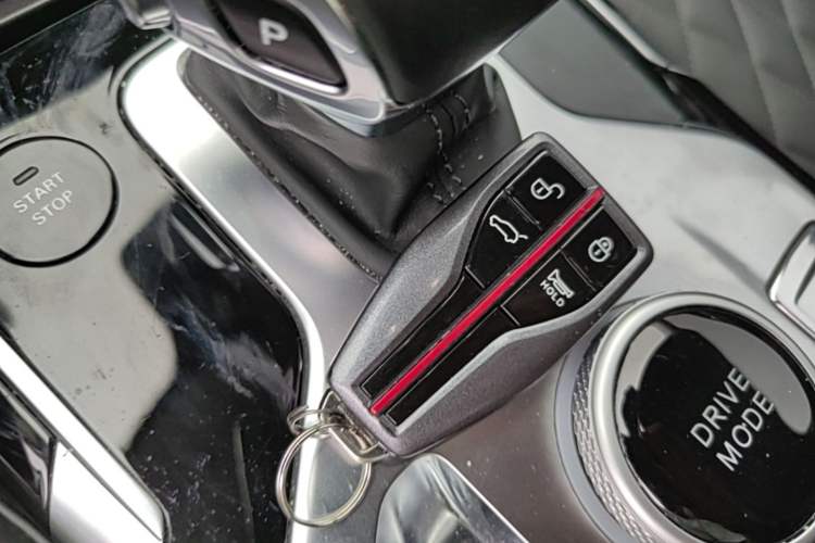 Used Hongqi HS5 2019 2.0T Smart Connect Flagship All-Wheel-Drive Version Vehicle Key