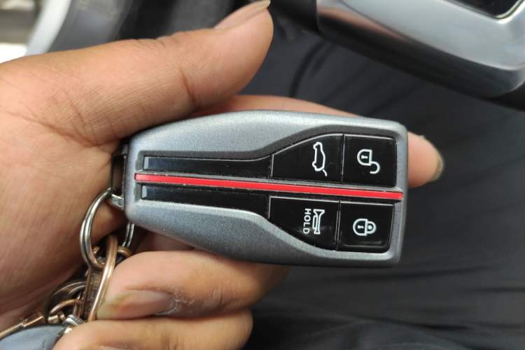 Used Hongqi HS5 2019 2.0T Smart Connect Flagship All-Wheel-Drive Version Vehicle Key