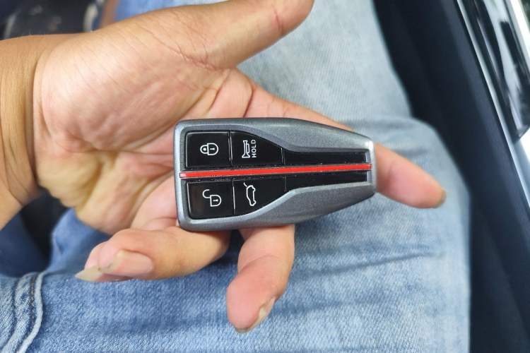 Used Hongqi HS5 2019 2.0T Smart Connect Flagship All-Wheel-Drive Version Vehicle Key