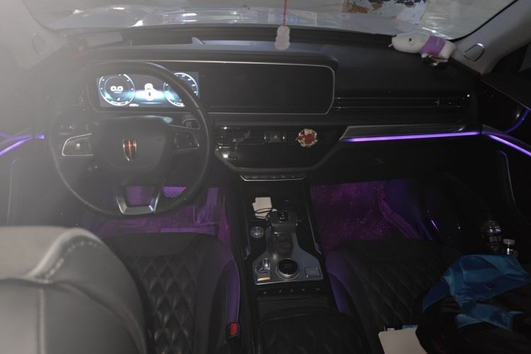 Used Hongqi HS5 2019 2.0T Smart Connect Flagship Edition Center Console