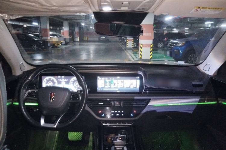 Used Hongqi HS5 2019 2.0T Smart Connect Flagship All-Wheel-Drive Version Center Console