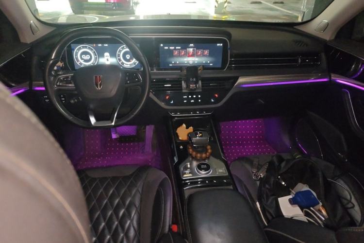 Used Hongqi HS5 2019 2.0T Smart Connect Flagship All-Wheel-Drive Version Center Console
