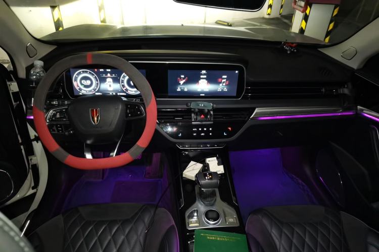 Used Hongqi HS5 2019 2.0T Smart Connect Flagship Edition Center Console