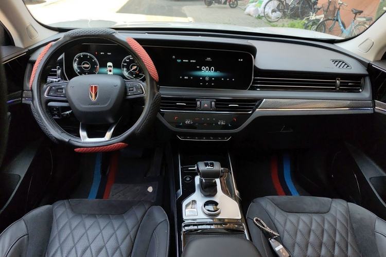 Used Hongqi HS5 2019 2.0T Smart Connect Flagship Edition Center Console
