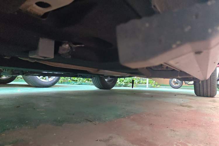 Used Hongqi HS5 2019 2.0T Smart Connect Flagship Edition Chassis Front Left