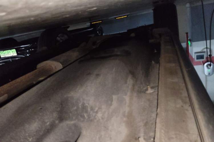 Used Hongqi HS5 2019 2.0T Smart Connect Flagship Edition Chassis Front Right