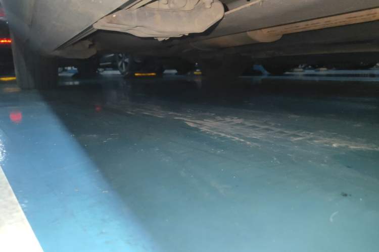 Used Hongqi HS5 2019 2.0T Smart Connect Flagship Edition Chassis Front Right