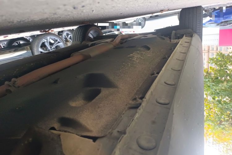 Used Hongqi HS5 2019 2.0T Smart Connect Flagship All-Wheel-Drive Version Chassis Front Right