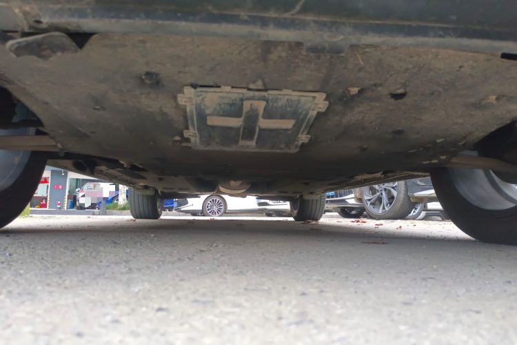 Used Hongqi HS5 2019 2.0T Smart Connect Flagship All-Wheel-Drive Version Chassis Front