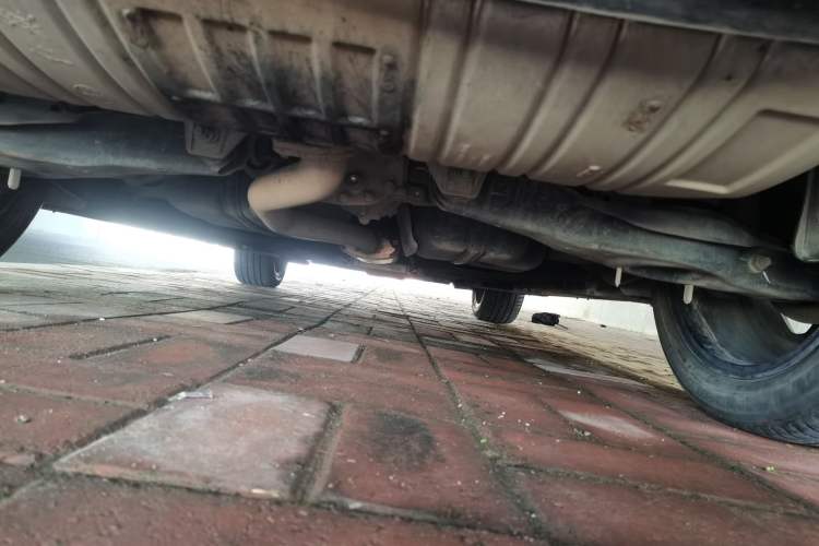 Used Hongqi HS5 2019 2.0T Smart Connect Flagship All-Wheel-Drive Version Chassis Rear