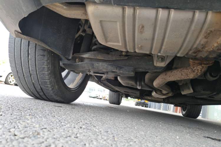 Used Hongqi HS5 2019 2.0T Smart Connect Flagship All-Wheel-Drive Version Chassis Rear Left