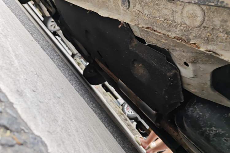 Used Hongqi HS5 2019 2.0T Smart Connect Flagship Edition Chassis Rear Left