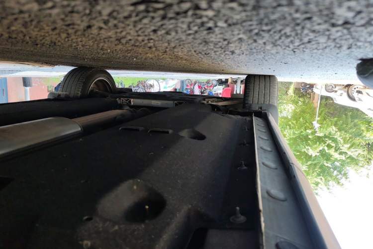 Used Hongqi HS5 2019 2.0T Smart Connect Flagship Edition Chassis Rear Left