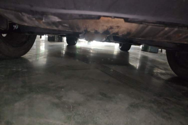 Used Hongqi HS5 2019 2.0T Smart Connect Flagship All-Wheel-Drive Version Chassis Rear