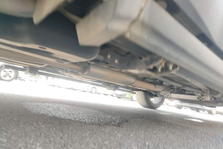 Used Hongqi HS5 2019 2.0T Smart Connect Flagship All-Wheel-Drive Version Chassis Rear Right