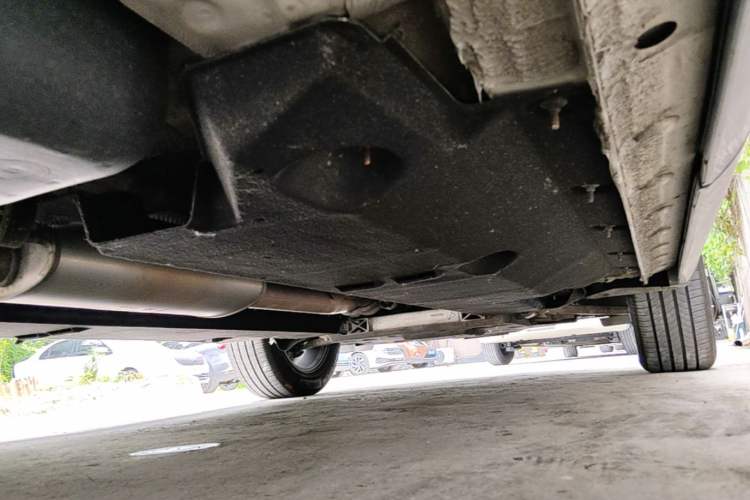Used Hongqi HS5 2019 2.0T Smart Connect Flagship Edition Chassis Rear Right