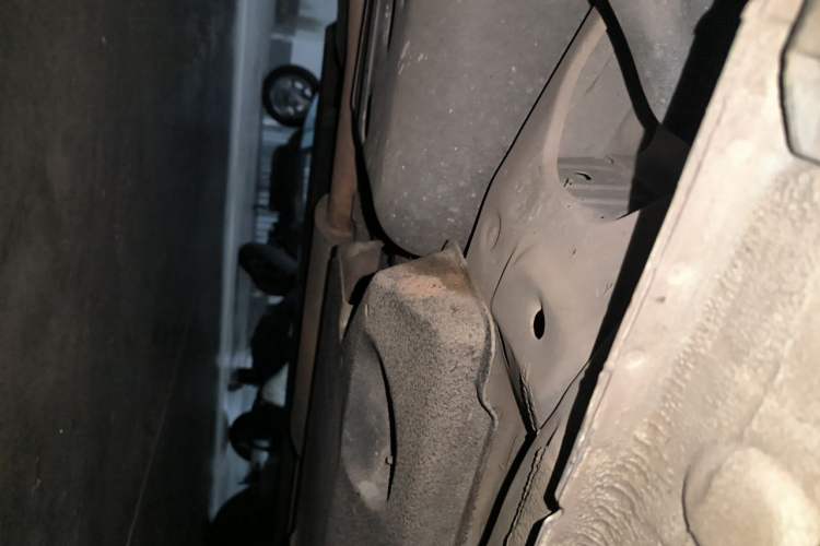 Used Hongqi HS5 2019 2.0T Smart Connect Flagship Edition Chassis Rear Right