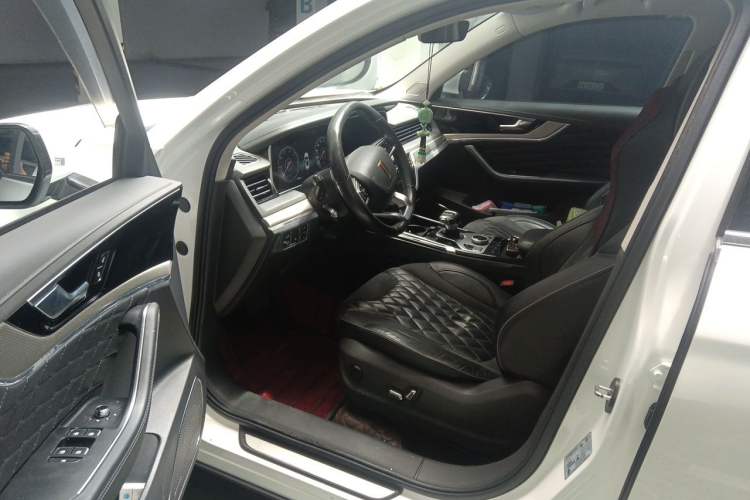 Used Hongqi HS5 2019 2.0T Smart Connect Flagship All-Wheel-Drive Version Driver Seat