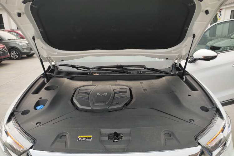 Used Hongqi HS5 2019 2.0T Smart Connect Flagship Edition Engine Bay