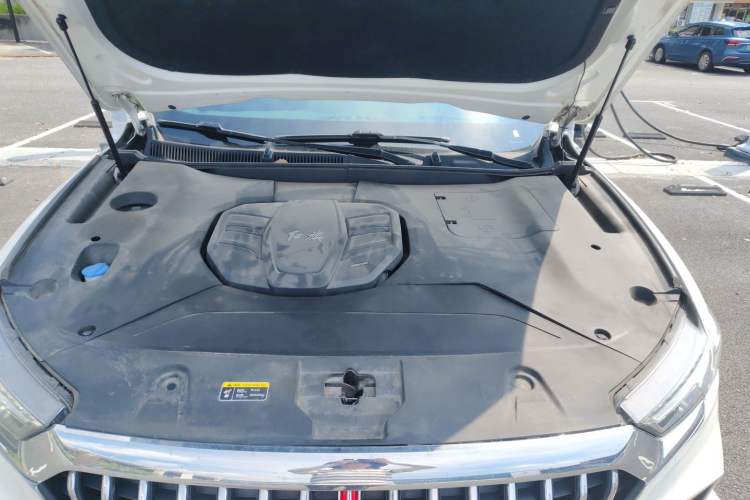 Used Hongqi HS5 2019 2.0T Smart Connect Flagship All-Wheel-Drive Version Engine Bay