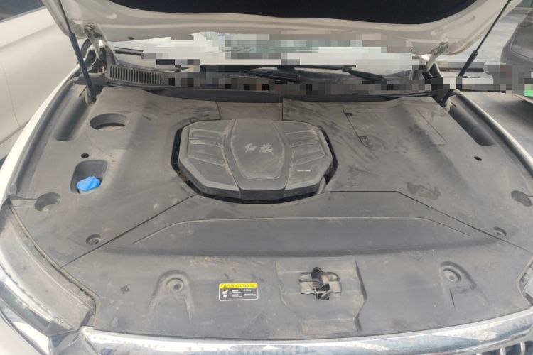 Used Hongqi HS5 2019 2.0T Smart Connect Flagship Edition Engine Bay