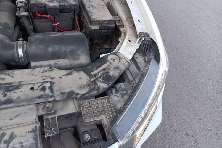 Used Hongqi HS5 2019 2.0T Smart Connect Flagship Edition Engine Bay Left