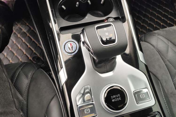 Used Hongqi HS5 2019 2.0T Smart Connect Flagship Edition Gear Lever