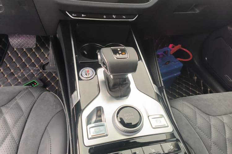 Used Hongqi HS5 2019 2.0T Smart Connect Flagship Edition Gear Lever