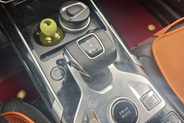 Used Hongqi HS5 2019 2.0T Smart Connect Flagship Edition Gear Lever