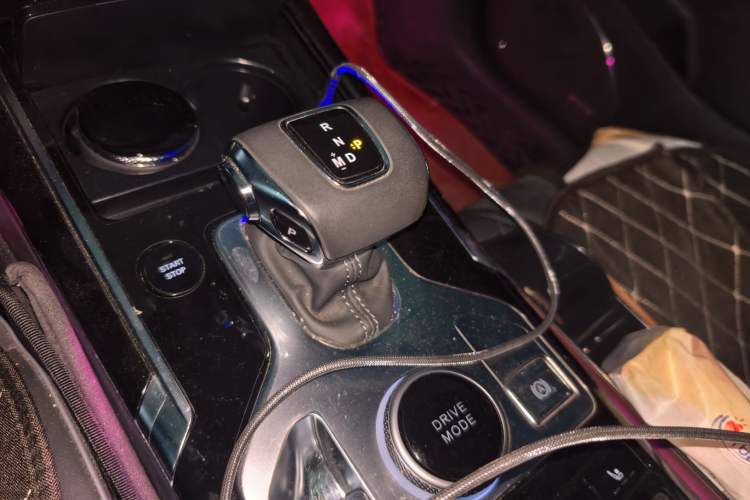 Used Hongqi HS5 2019 2.0T Smart Connect Flagship Edition Gear Lever