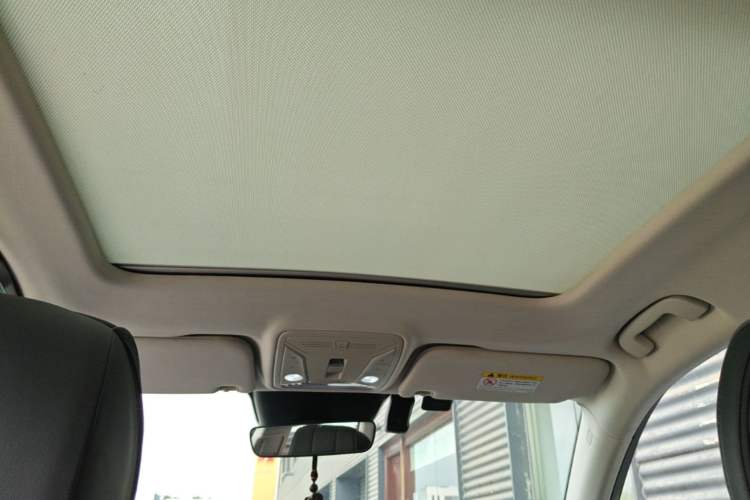 Used Hongqi HS5 2019 2.0T Smart Connect Flagship All-Wheel-Drive Version Headliner