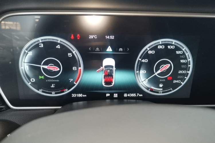 Used Hongqi HS5 2019 2.0T Smart Connect Flagship Edition Instrument Cluster