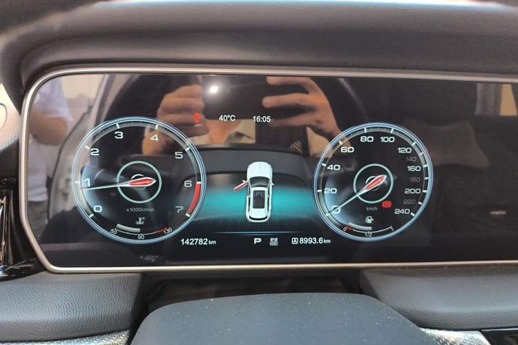 Used Hongqi HS5 2019 2.0T Smart Connect Flagship Edition Instrument Cluster