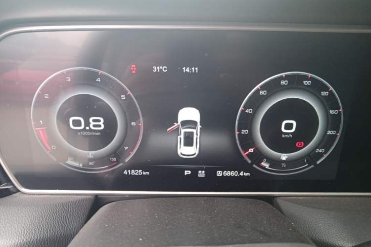 Used Hongqi HS5 2019 2.0T Smart Connect Flagship All-Wheel-Drive Version Instrument Cluster