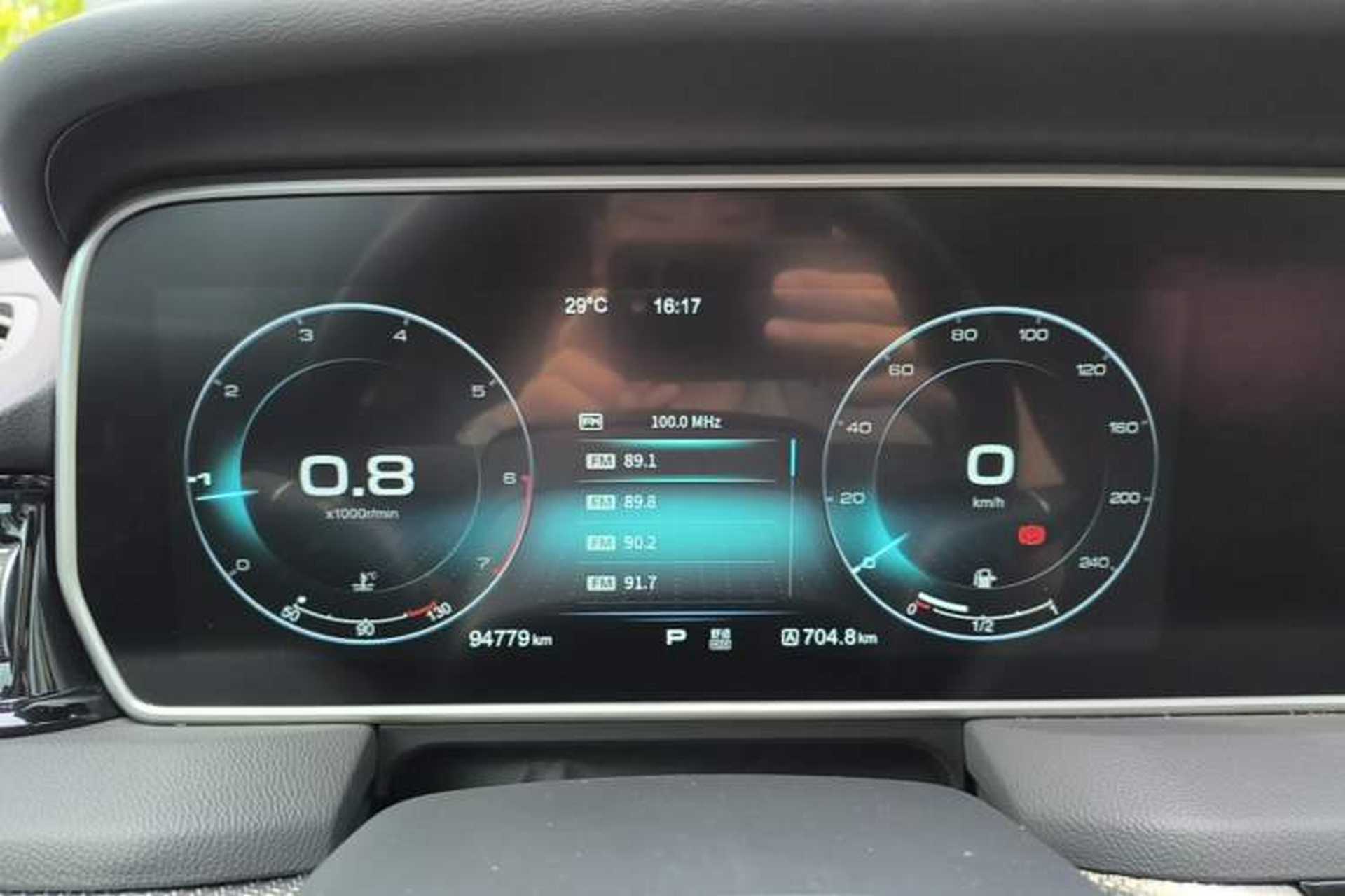 Used Hongqi HS5 2019 2.0T Smart Connect Flagship All-Wheel-Drive Version Instrument Cluster