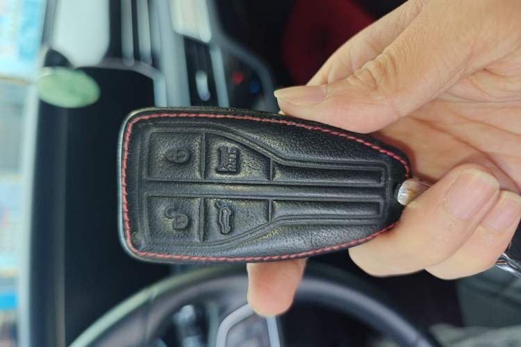 Used Hongqi HS5 2019 2.0T Smart Connect Flagship Edition Interior 1