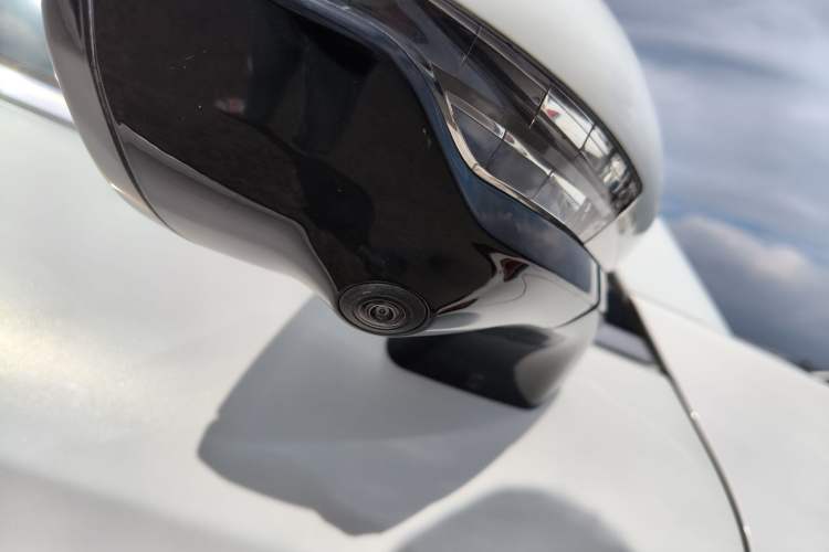 Used Hongqi HS5 2019 2.0T Smart Connect Flagship Edition Interior 10