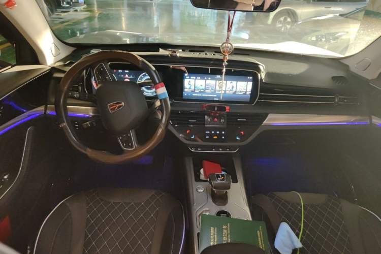 Used Hongqi HS5 2019 2.0T Smart Connect Flagship Edition Interior 2