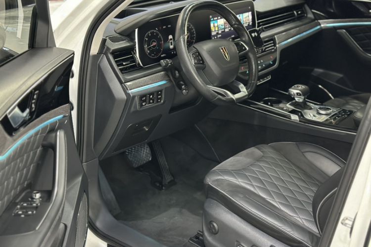 Used Hongqi HS5 2019 2.0T Smart Connect Flagship All-Wheel-Drive Version Interior 3