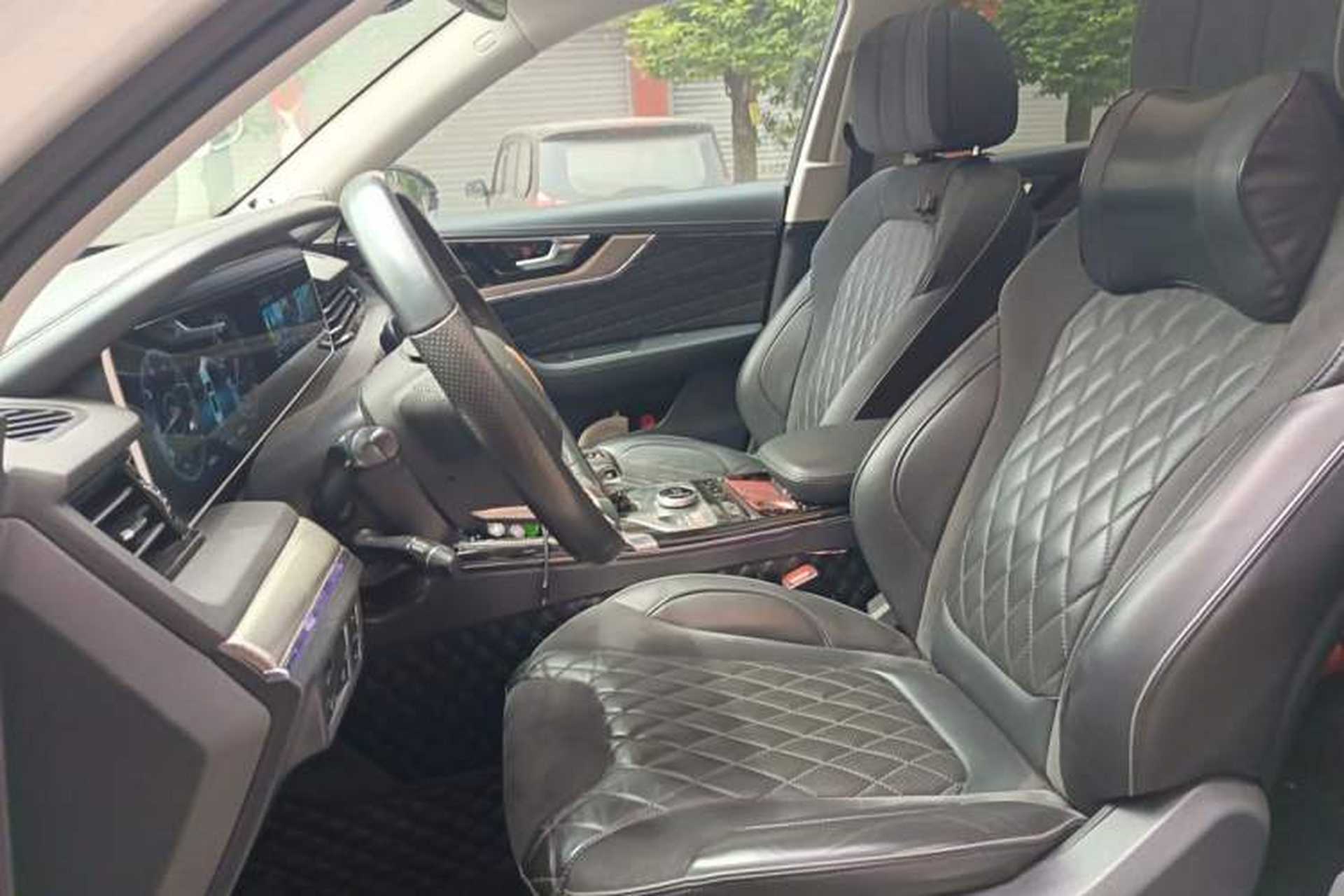 Used Hongqi HS5 2019 2.0T Smart Connect Flagship All-Wheel-Drive Version Left Front Seat